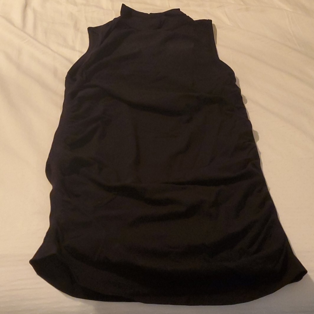 Black mock neck workout top